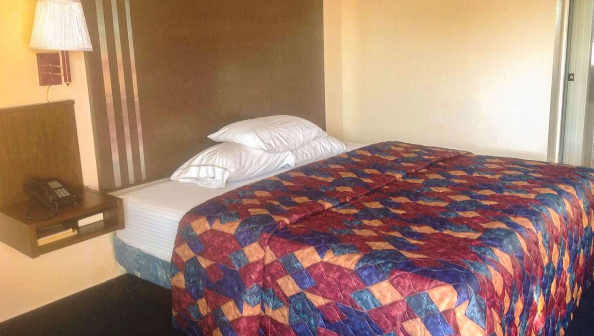 Classic Inn Early Bagian luar foto