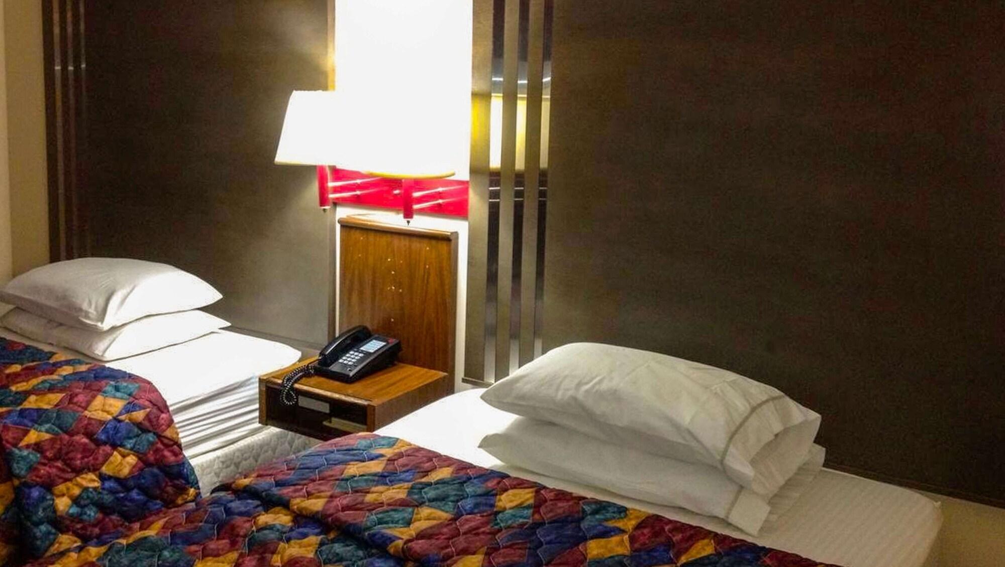 Classic Inn Early Bagian luar foto