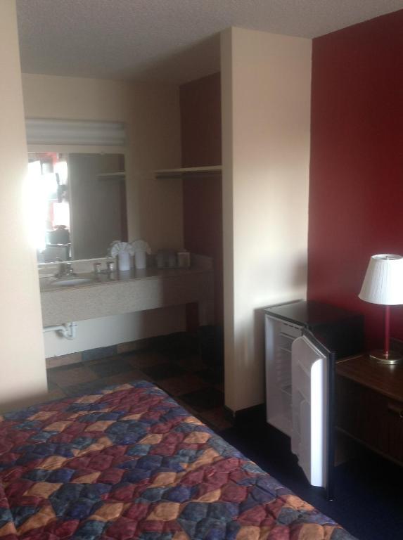 Classic Inn Early Bagian luar foto