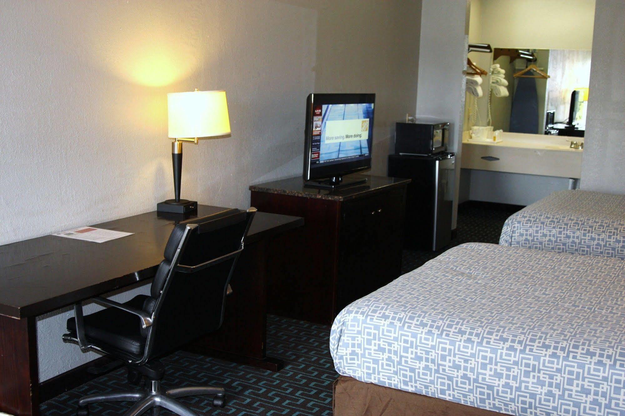 Classic Inn Early Bagian luar foto
